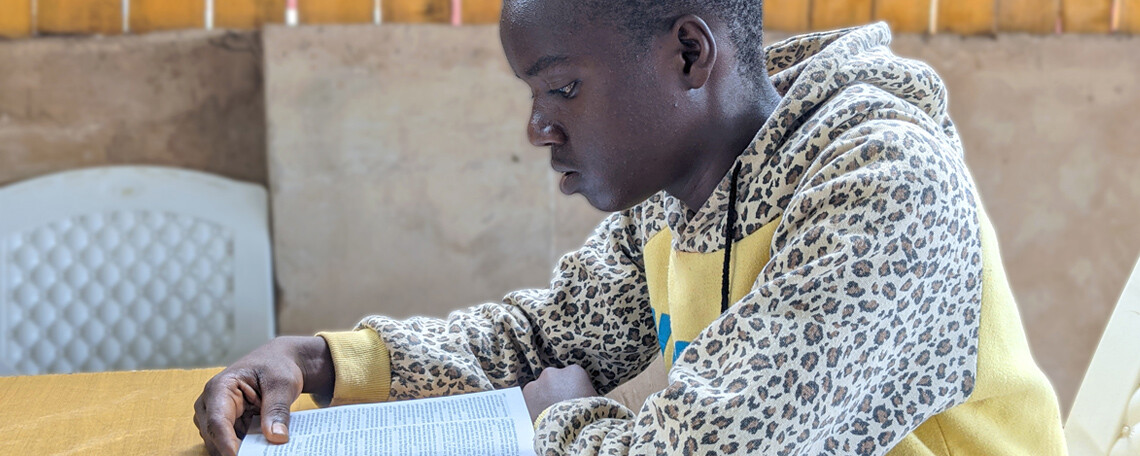 Ferdinand Reading his Bible